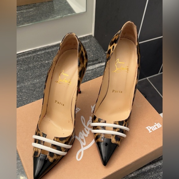 Christian Louboutin Pumps - Picture 7 of 8